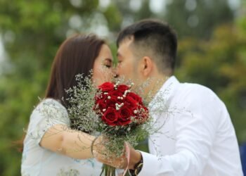 Unleashing Your Best Self: Secrets to Dating with Confidence