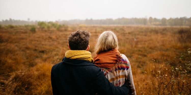 Setting Healthy Boundaries: The Key to Empowering Your Relationships