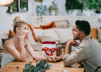 Keeping Love Alive: Secrets to Maintaining a Thriving Long-Term Relationship
