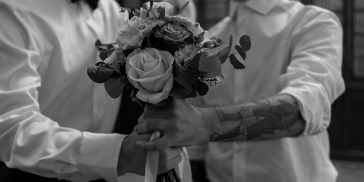 Building Unbreakable Bonds: Secrets of a Strong Marriage