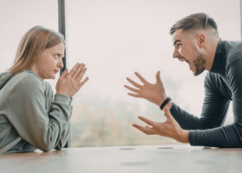 Mastering the Art of Connection: Strategies for Deepening Interpersonal Bonds
