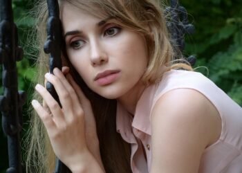 The Silent Exit: Understanding Ghosting in Relationships